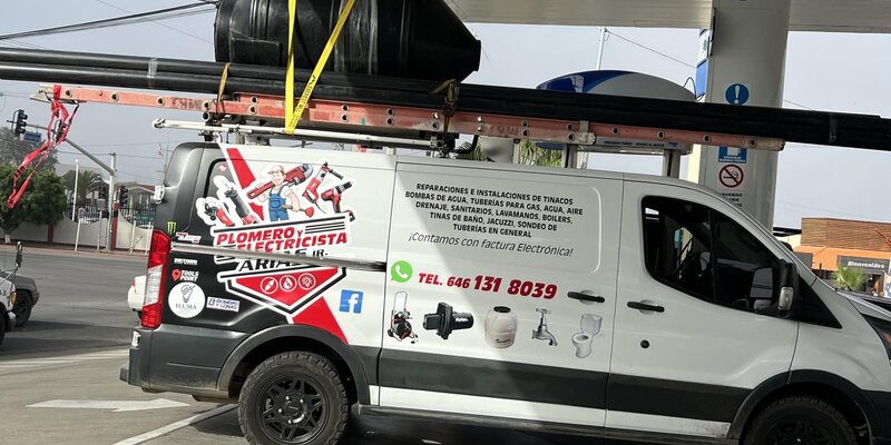 Plomero y Electricista Arias Jr.
